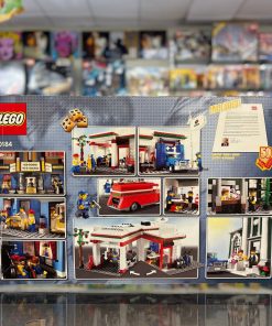 Alternative view of LEGO Town Plan 10184