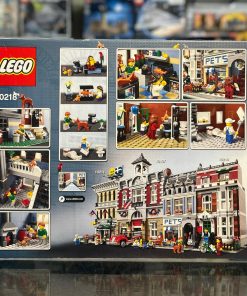 LEGO Pet Shop 10218 Modular Building sealed box, view 2