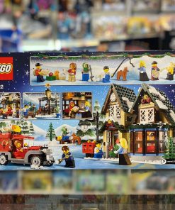 LEGO Winter Village Post Office 10222 - Image 2
