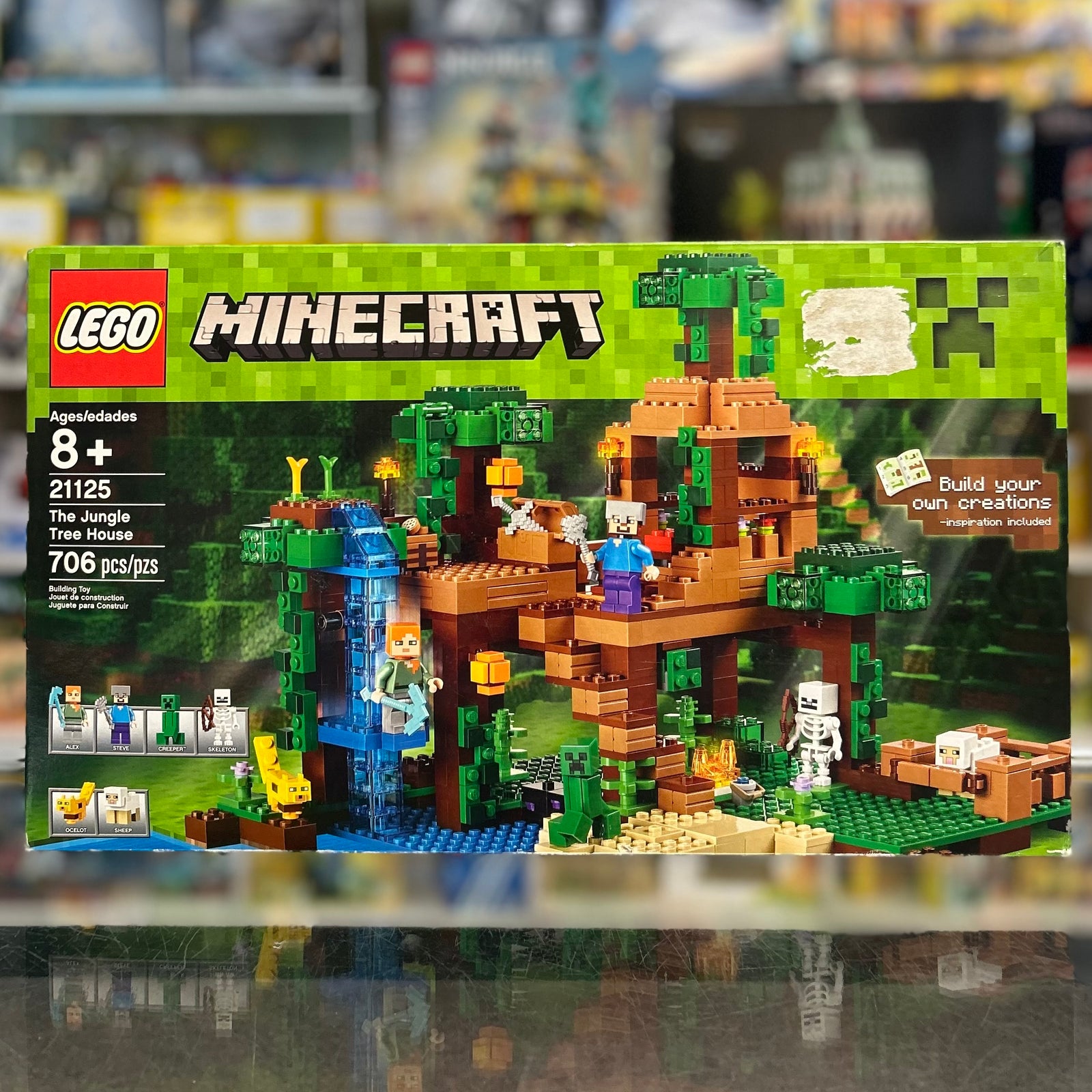 LEGO Minecraft The Jungle Tree House 21125 1 LEGO Minecraft The Jungle Tree House 21125