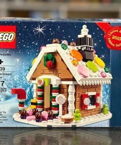 LEGO Gingerbread House 40139 sealed box