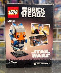 Alternative view of LEGO BrickHeadz Star Wars Ahsoka Tano 40539