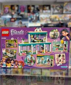 LEGO Friends Heartlake City Hospital 41394 – photo 2