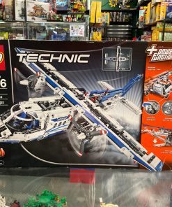 LEGO Technic Cargo Plane 42025