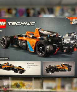 LEGO Technic NEOM McLaren Formula E Team 42169 – photo 2