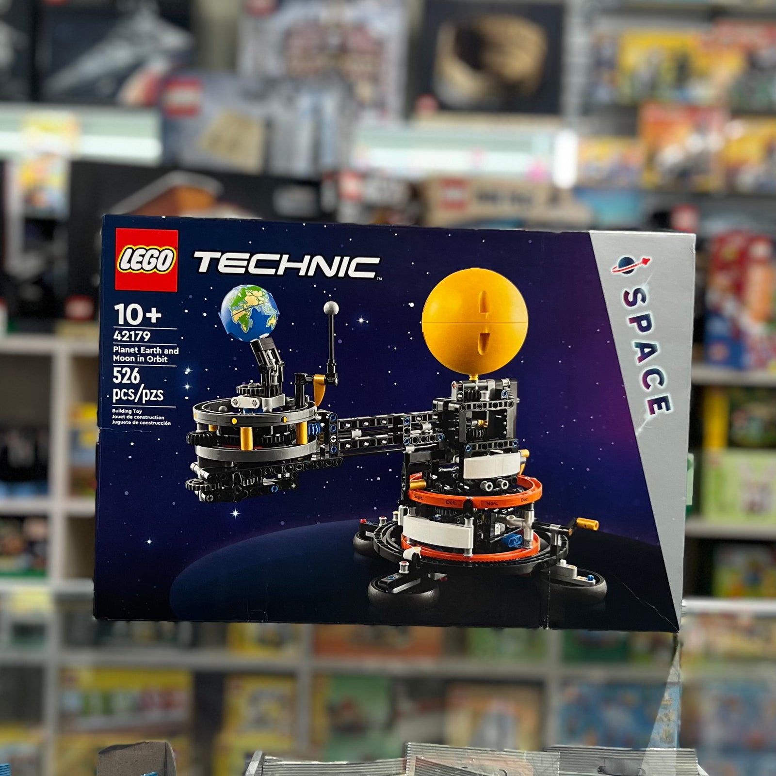 LEGO Technic Planet Earth and Moon in Orbit 42179 1 LEGO Technic Planet Earth and Moon in Orbit 42179