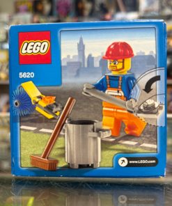 Alternative view of LEGO City Street Cleaner 5620