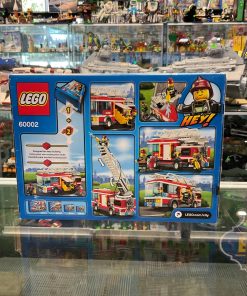 LEGO City Fire Truck 60002 – photo 2