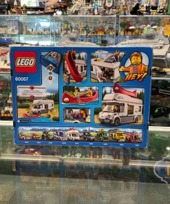 LEGO City Camper Van 60057 – photo 2