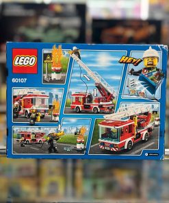 LEGO City Fire Ladder Truck 60107 – photo 2