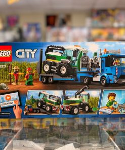 Alternative view of LEGO City Harvester Transport 60223