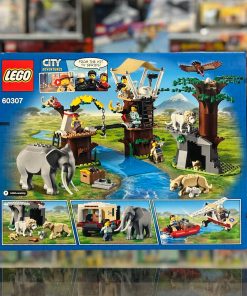 Alternative view of LEGO City Wildlife Rescue Camp 60307