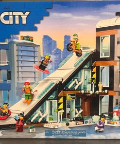 LEGO City Ski and Climbing Center 60366