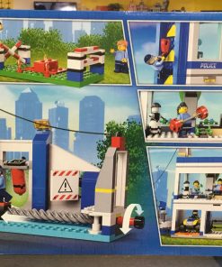 Alternative view of LEGO City Police Training Academy 60372