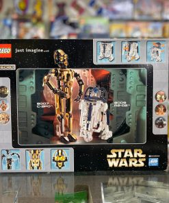 Alternative view of LEGO Star Wars R2-D2 and C-3PO Droid Collectors Set 65081