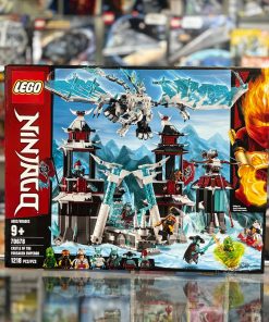 LEGO NINJAGO Castle of the Forsaken Emperor 70678