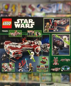 Alternative view of LEGO Star Wars Jedi Defender-class Cruiser 75025