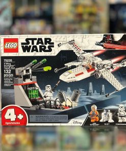 LEGO Star Wars X-wing Starfighter Trench Run 75235