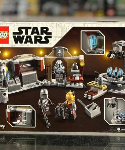 LEGO Star Wars The Armorer's Mandalorian Forge 75319 – photo 2