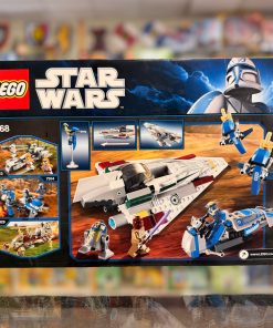 Alternative view of LEGO Star Wars Mace Windu's Jedi Starfighter 7868