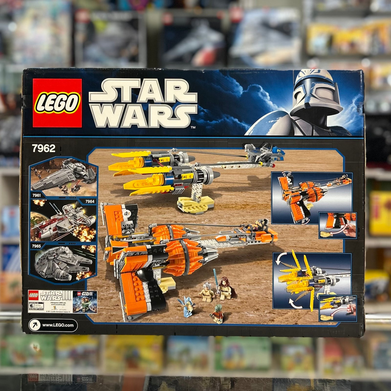 LEGO Star Wars Anakin's & Sebulba's Podracers 7962 2 LEGO Star Wars Anakin's & Sebulba's Podracers 7962 - Image 2