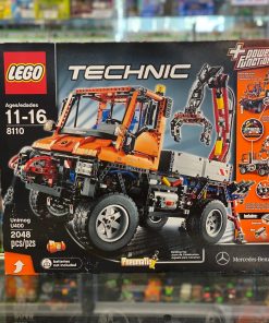 LEGO Technic Mercedes-Benz Unimog U 400 8110