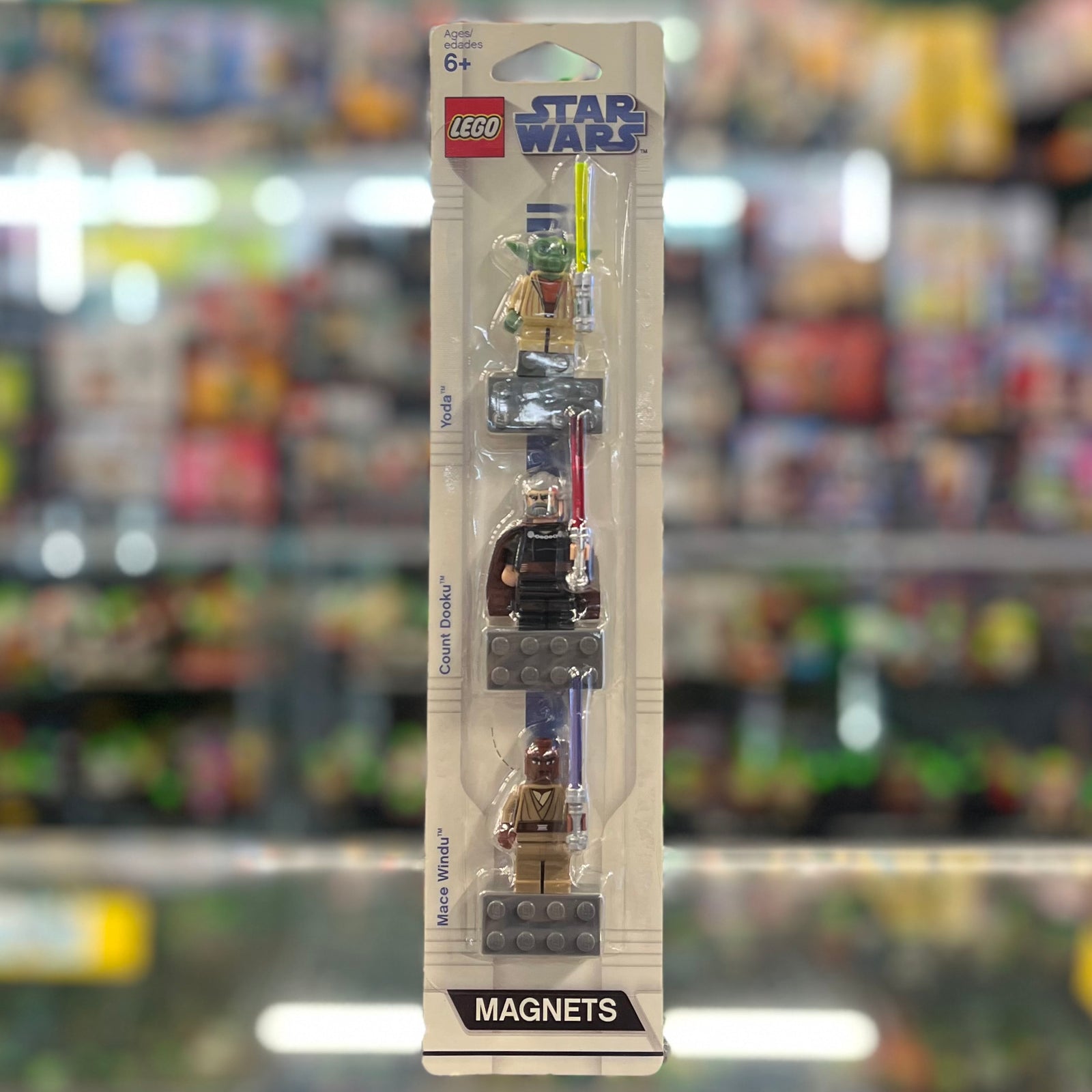 LEGO Star Wars Magnet Set: Yoda, Count Dooku and Mace Windu 852555 1 LEGO Star Wars Magnet Set: Yoda, Count Dooku and Mace Windu 852555